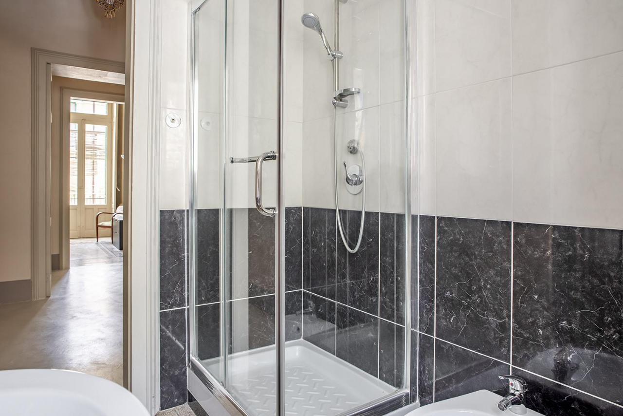 Cavour Apartments By Wonderful Italy Ното Екстериор снимка
